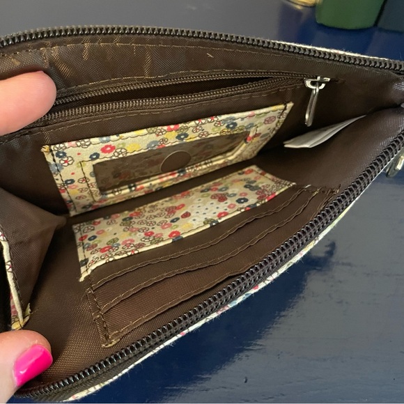 Thirty-One Floral Zip-Up Wallet - Picture 5 of 5